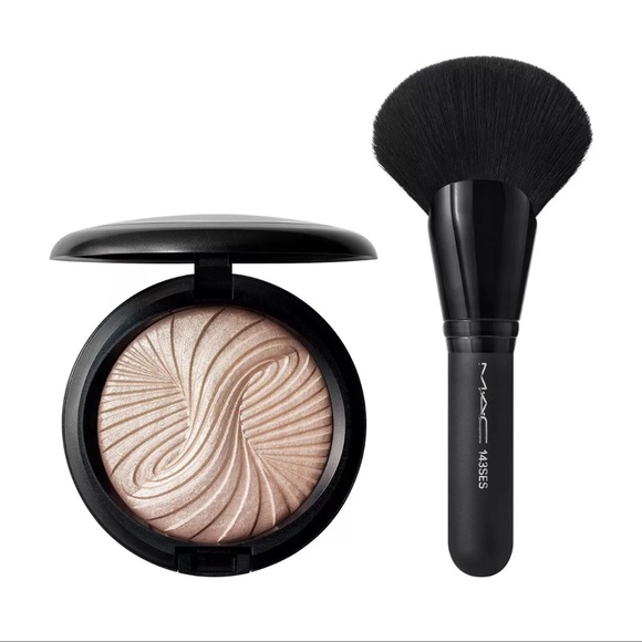 MAC - TRICK OF THE LIGHT EXTRA DIMENSION SKINFINISH KIT NEW! Collectible NIB - Picture 2 of 10